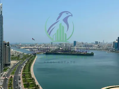 شقة عائلية واسعة للإيجار تتميز باركن مجاني، وجيم ومسبح و خزان حائط وتقع في موقع مميز بالقرب من جميع الخدمات،