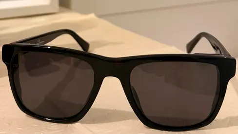 Carolina Herrera sunglasses (for ladies)