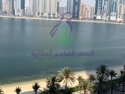 شقة ثلاث غرف وصالة للإيجار السنوي العائلي في الممزر بإطلالة بحرية مباشرة وباركن مجاني ومساحات واسعة