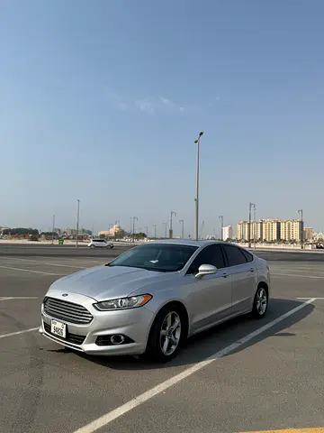 2016 FORD FUSION 照片 2