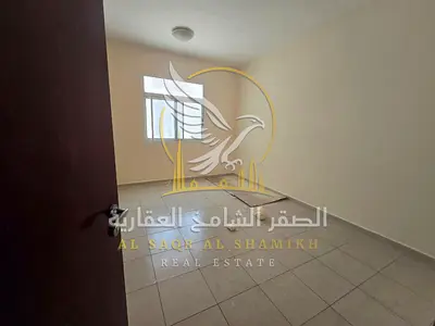 شقة غرفتين وصالة للايجار السنوى في منطقة القليعة بلكونة باطلالة مفتوحة مساحة واسعة تشطيب حديث موقع متميز