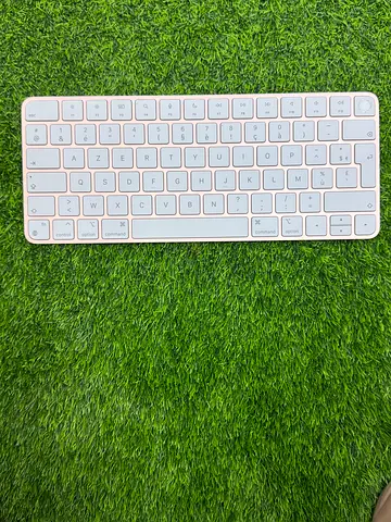 Apple Magic Keyboard 2nd generation Touch ID (A2449) Genius lightning
