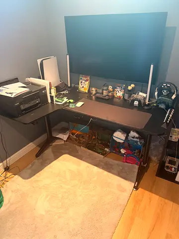 Gaming table