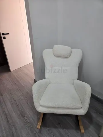 Comfortable white rocking lounge chair with headrest - like new