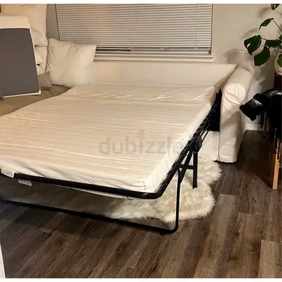 Pull-out Sofa Bed with Foldable Metal Frame and Mattress - Good Condition