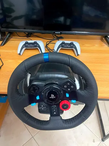 PS 5 steering wheel set for sale