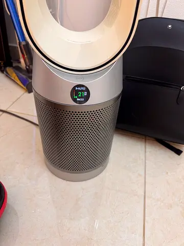 Dyson-style bladeless tower fan / air purifier (used) - silver