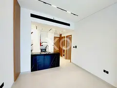 Elegant 1BR | Binghatti | Canal View
