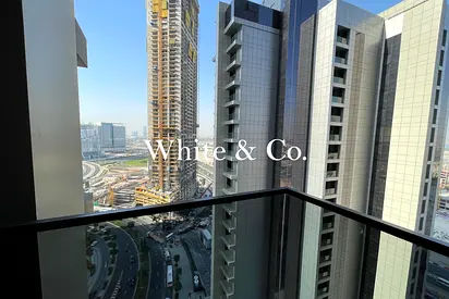 CREEK VIEW / NEW UNIT / PREMIUM FINISHING