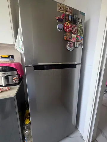 REFRIGERATOR SAMSUNG