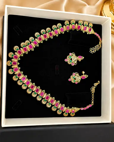 FOR SALE – Original Damas Jewellery Rangoli Collection 💎
✨ Original Damas Jewellery – Rangoli Colle