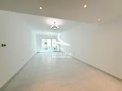 Spacious 2BHK + Laundry || Chiller Free || Kids Play Area || Next to Mall & Metro
