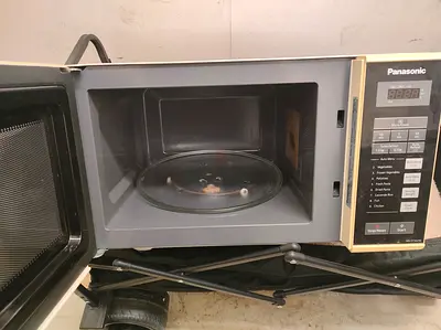 Microwave