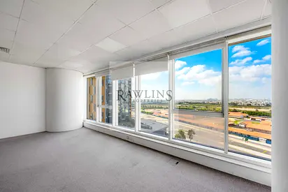 Bright Office Space | Churchill Executive | Canal & Skyline Views