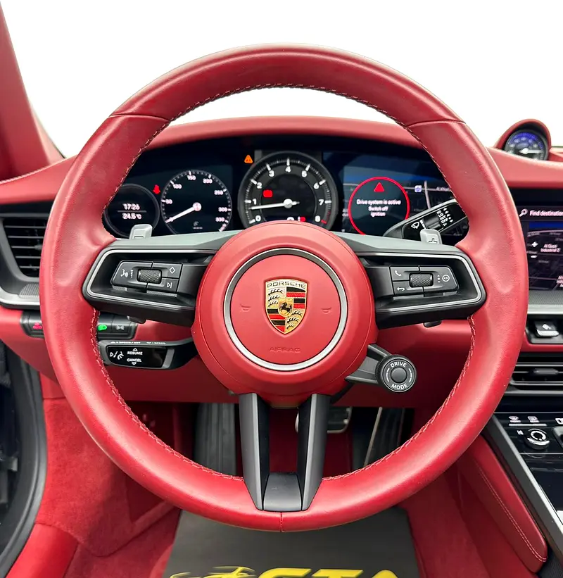 بورشه 911 2023