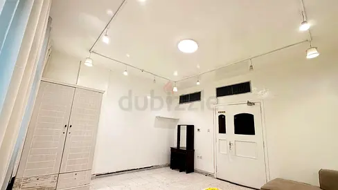 Master Big Hall with separate individual bathroom available for rent
