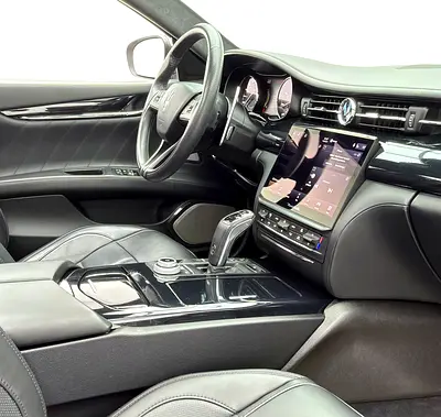 2022 Maserati QUATTROPORTE — фото 11