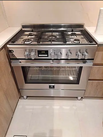 Electrolux latest model Full Gas Cooker 90cm With Fan