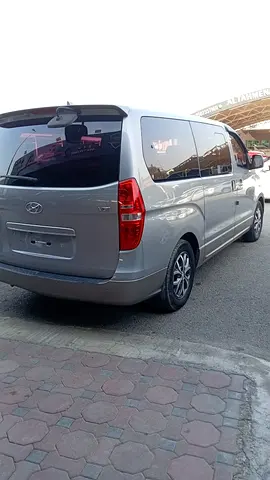 صورة مصغرة 4 لـ 2017 Hyundai H1
