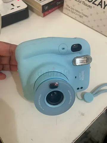 Fujifilm Instax Mini 11 Instant Camera - Light Blue, Used