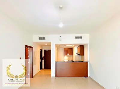 MODERN 1 BEDROOM IN THE ARC TOWER READY TO MOVE