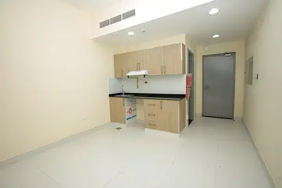 Studio Apartment | 12 Cheques | Karama