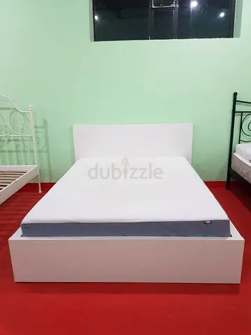 Ikea King size bed frame with ikea mattress 180x200cm