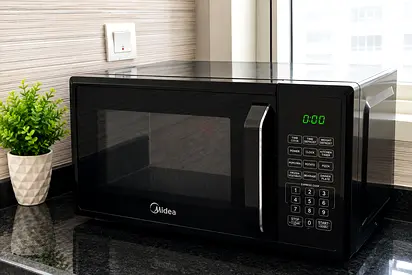 Midea Microwave Oven