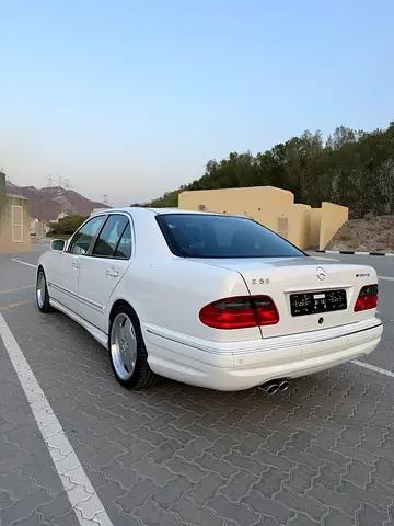 2002 Mercedes-BENZ E-CLASS — миниатюра 3