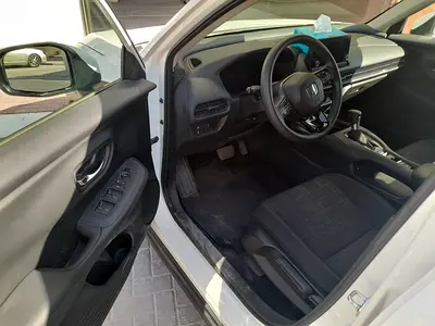 صورة 7 لـ 2023 Honda HR-V