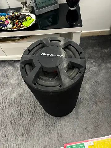Pioneer voice coil cooling system
