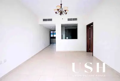 Golf View | Large Windows| Well Maintened | Great ROI Potential