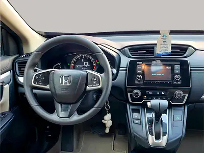صورة 10 لـ 2017 Honda CR-V