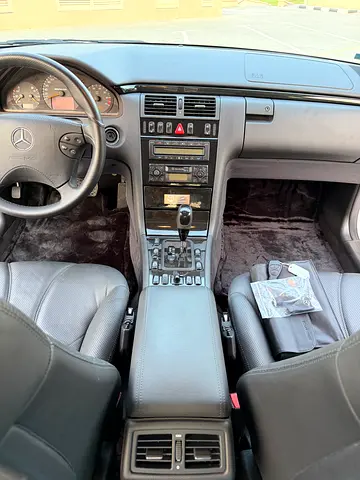 2002 Mercedes-BENZ E-CLASS — миниатюра 9