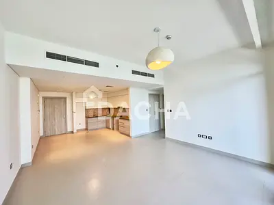 Unfurnished | Emaar | Large Layout