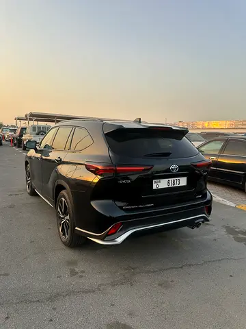 2023 Toyota CROWN 照片 6