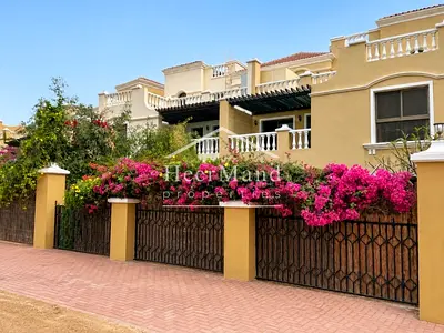 FULLY FURNISHED - PRIVATE POOL - GOLF COURSE VIEWS
