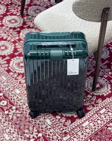 Rimova polycarbonate luggage green