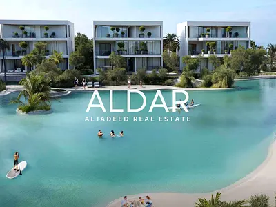 Waterfront Living | 4BR + Maid | Corner Villa