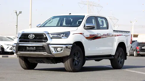 Toyota Hilux Double Cab GLX 2026 GCC Specs