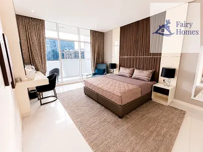 1 BR Apartment with Water View in Business Bay