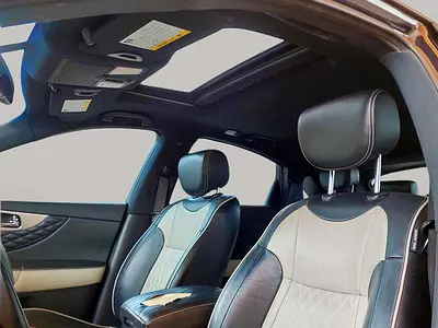 2018 Infiniti QX70 照片 11