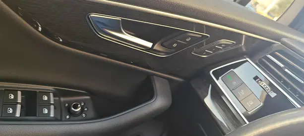 صورة مصغرة 9 لـ 2020 AUDI Q7