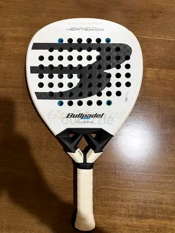 Bullpadel Vertex 04 2026