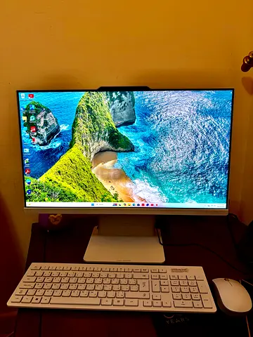 Lenovo aio 24” touch screen