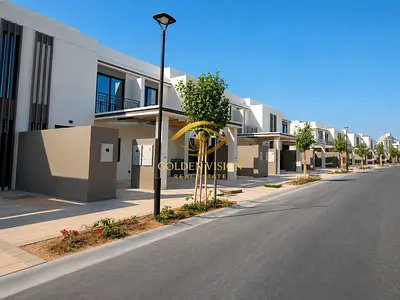 3 Bedroom Townhouse for Rent Falcon Island Al Hamra Village