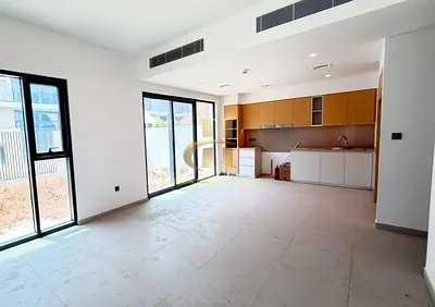Spacious 4 Bedroom TH | Book Today