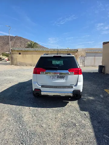 2013 GMC TERRAIN 照片 3