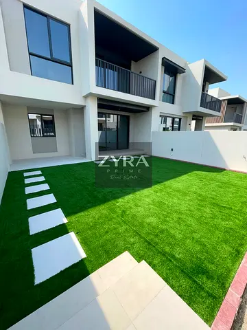 NEW 3BR + Maid | SINGLE ROW| PRIVATE GARDEN LANDSCAPED