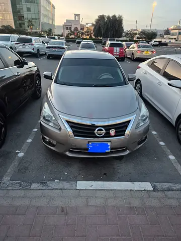 Nissan Altima 2015 SL | American Specs | Well Maintained